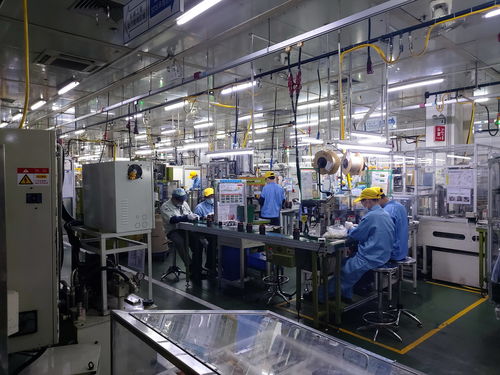 廣州打工揭秘 月薪8000的工廠長什么樣？